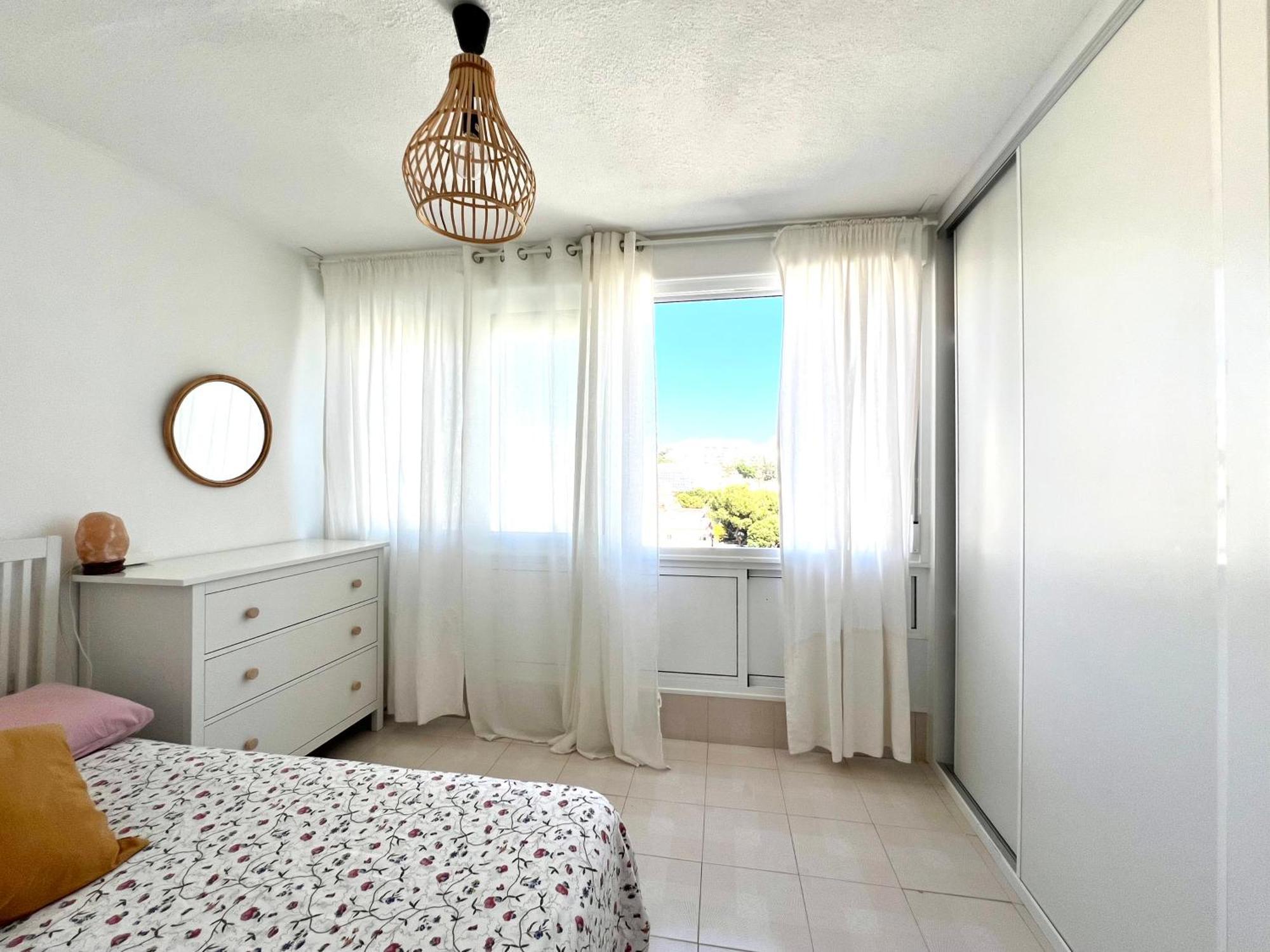 En Carihuela Con Vistas Y Plaza De Garaje, Nucleo Cristal Apartment Торемолинос Екстериор снимка